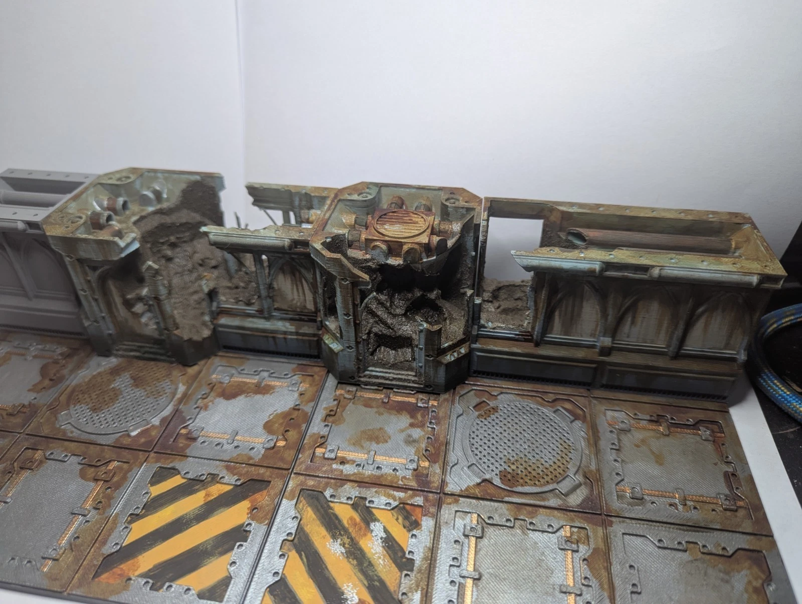 Destroyed Hive City Ruins