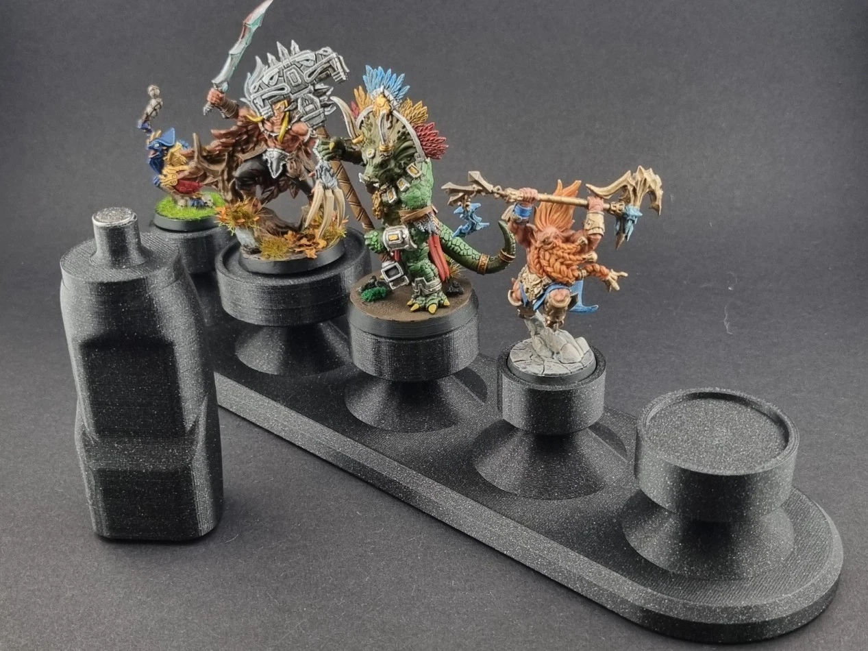 Magnetic Painting & Airbrush Holder